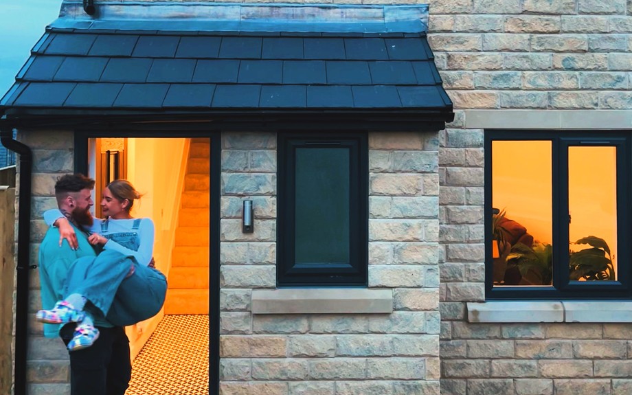 Millie and Luke delighted with their smart move to Calder Mews Featured Image